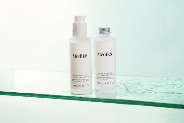 M8 TotalMoisture Daily Cleansing Gel fot2.jpg